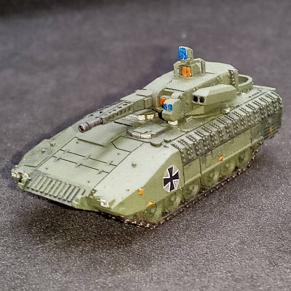●完成品1/144 プーマ装甲歩兵戦闘車,”ドイツ新世代ＩＦＶ！”,単色塗装,ドイツ,現代,Blitz144製.自作ver