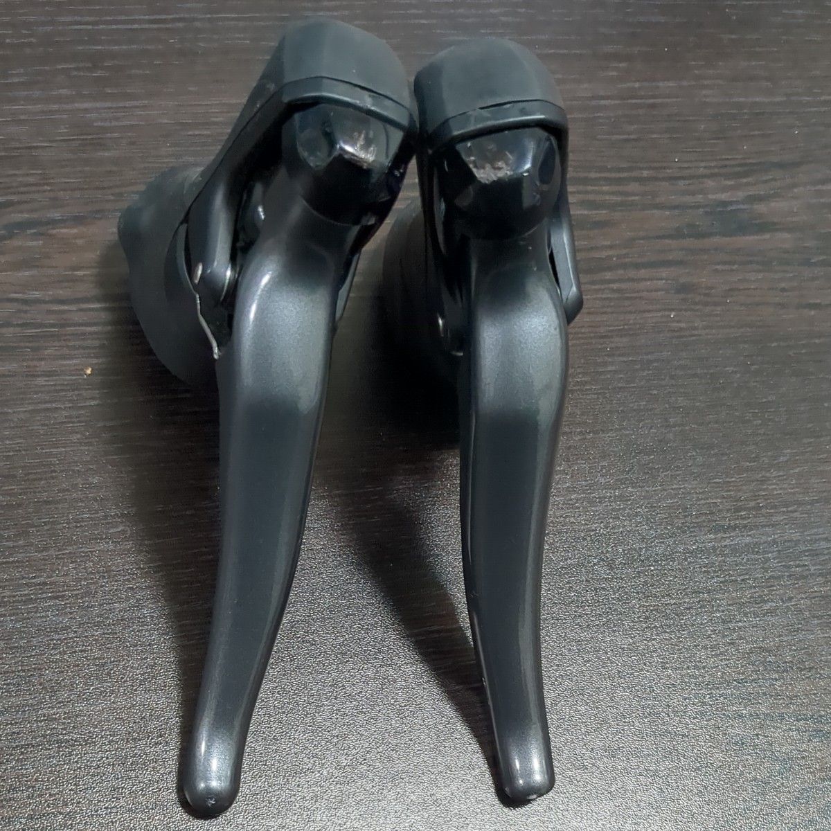 SHIMANO ST-R2000 デュアルコントロールレバー シフター SHIMANO ST-R2000 デュアルコントロールレバー シフター