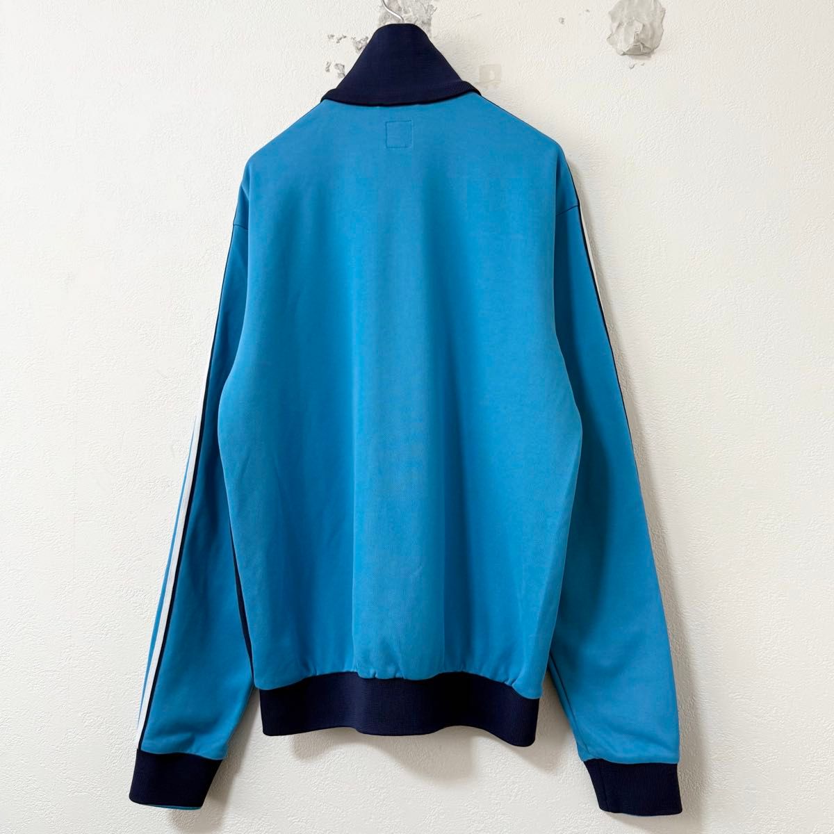 美品 adidas/アディダス ジャージ トラックジャケット ライト 美品 adidas/アディダス ジャージ トラックジャケット ライト