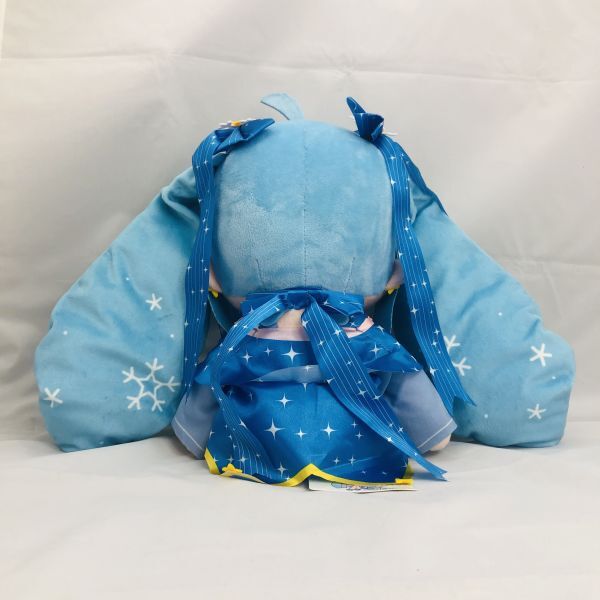 Hatsune Miku soft toy figure 初音ミク ぬいぐるみ SNOW MIKU Hatsune Miku soft toy figure 初音ミク ぬいぐるみ SNOW MIKU