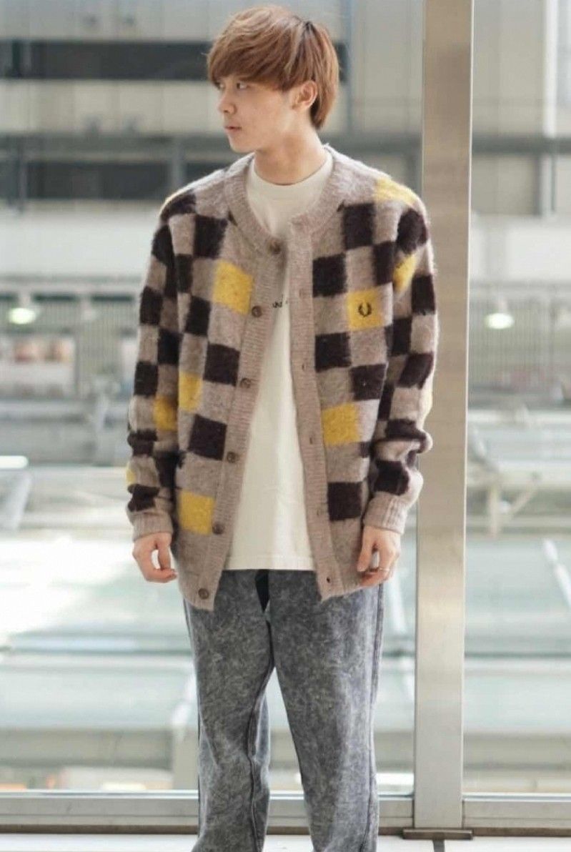 FRED PERRY フレッドペリ JOURNAL STANDARD 別注 クルーネック FRED PERRY フレッドペリ JOURNAL STANDARD 別注 クルーネック