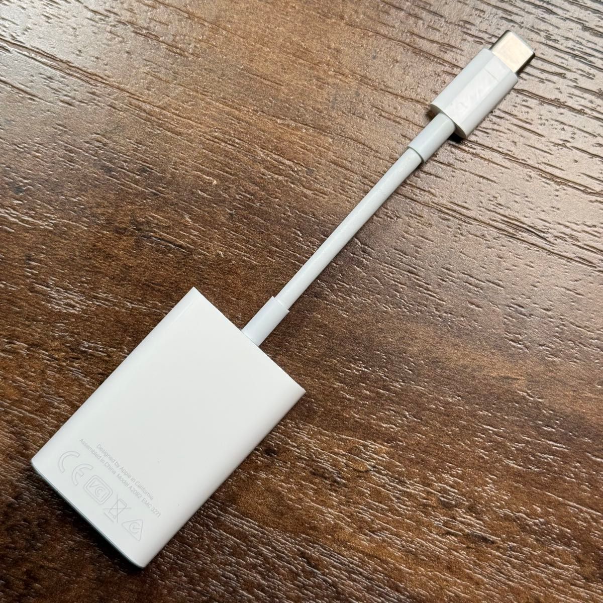 Apple USB-C SDカードリーダー A2082 純正品