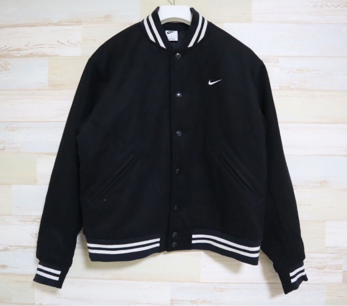 新品 定価24200円 Mサイズ NIKE ナイキ AU VARSITY JACKET 新品 定価24200円 Mサイズ NIKE ナイキ AU VARSITY JACKET