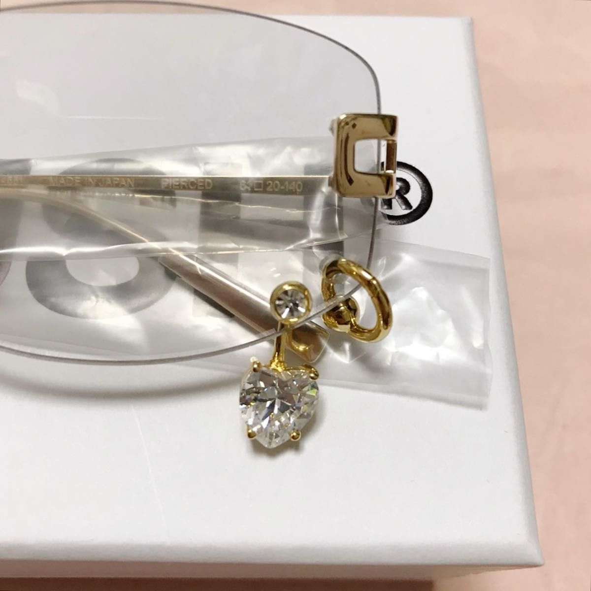 新品 AMBUSH ピアスサングラス pierced sunglass - 小物 新品 AMBUSH ピアスサングラス pierced sunglass - 小物