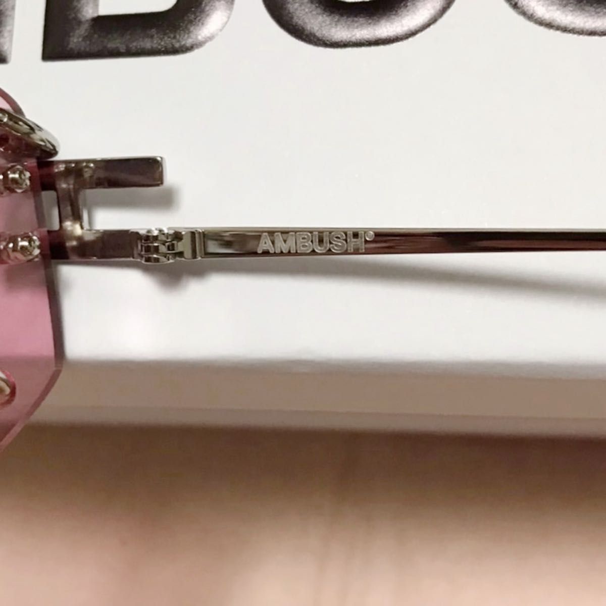 AMBUSH ピアスサングラス ピンク アンブッシュ リムレスメガネ AMBUSH ピアスサングラス ピンク アンブッシュ リムレスメガネ