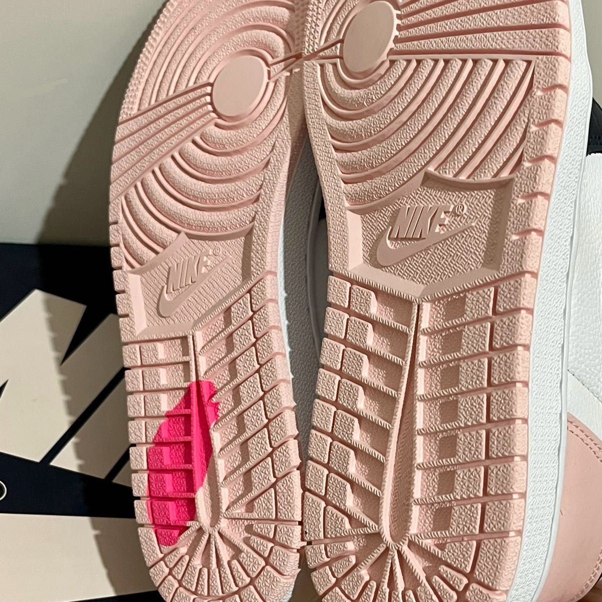 新品26cm】Nike Women's Air Jordan 1 High OG SE 新品26cm】Nike Women's Air Jordan 1 High OG SE