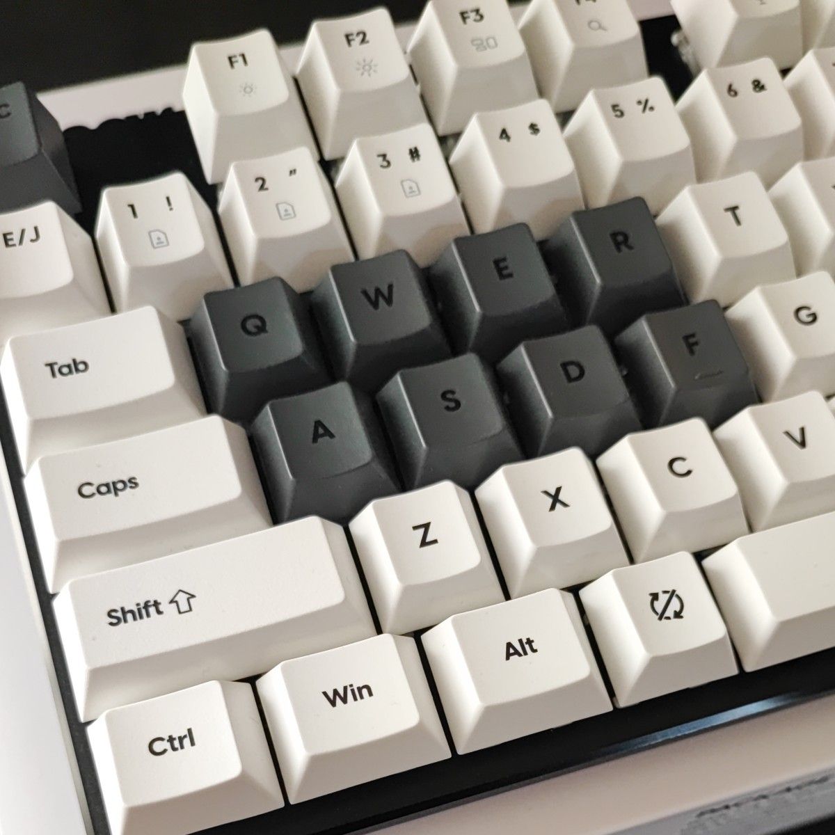 Pulsar PCMK 2 HE TKL JIS White PCMK2HE811W|Yahoo!フリマ(旧 Pulsar PCMK 2 HE TKL JIS White PCMK2HE811W|Yahoo!フリマ(旧