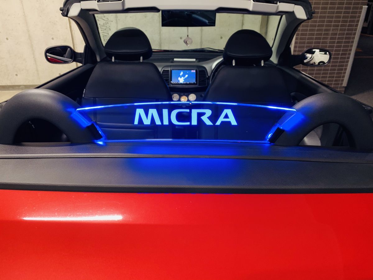 valkyrie style ニッサン　マーチ　マイクラ　micra C+C FHZK12 MICRA 専用ウィンドディフレクター　LED 青。。。_画像1