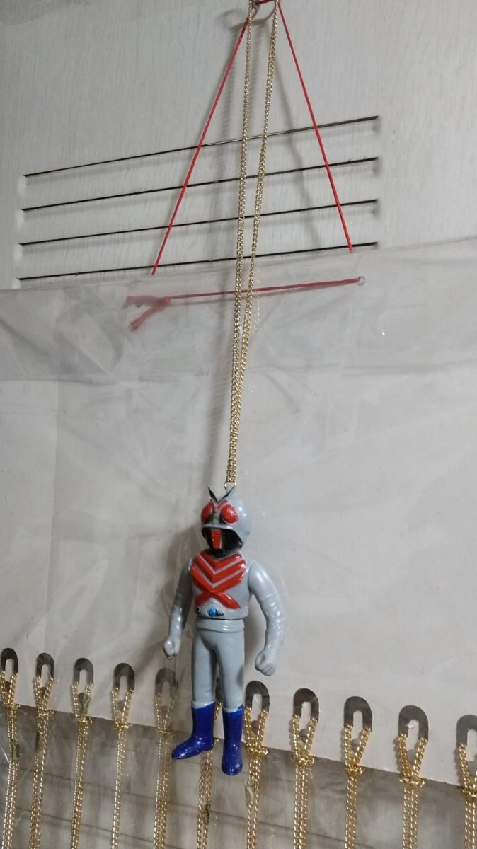 珍!ペンダント無版権仮面ライダーX当時物ミドル パチ ソフビ 珍!ペンダント無版権仮面ライダーX当時物ミドル パチ ソフビ