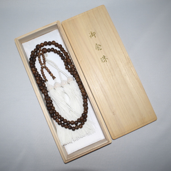 曹洞宗 装束(装厳) 念珠 ベトナム産 若沈香 正絹撚房仕立 108 曹洞宗 装束(装厳) 念珠 ベトナム産 若沈香 正絹撚房仕立 108