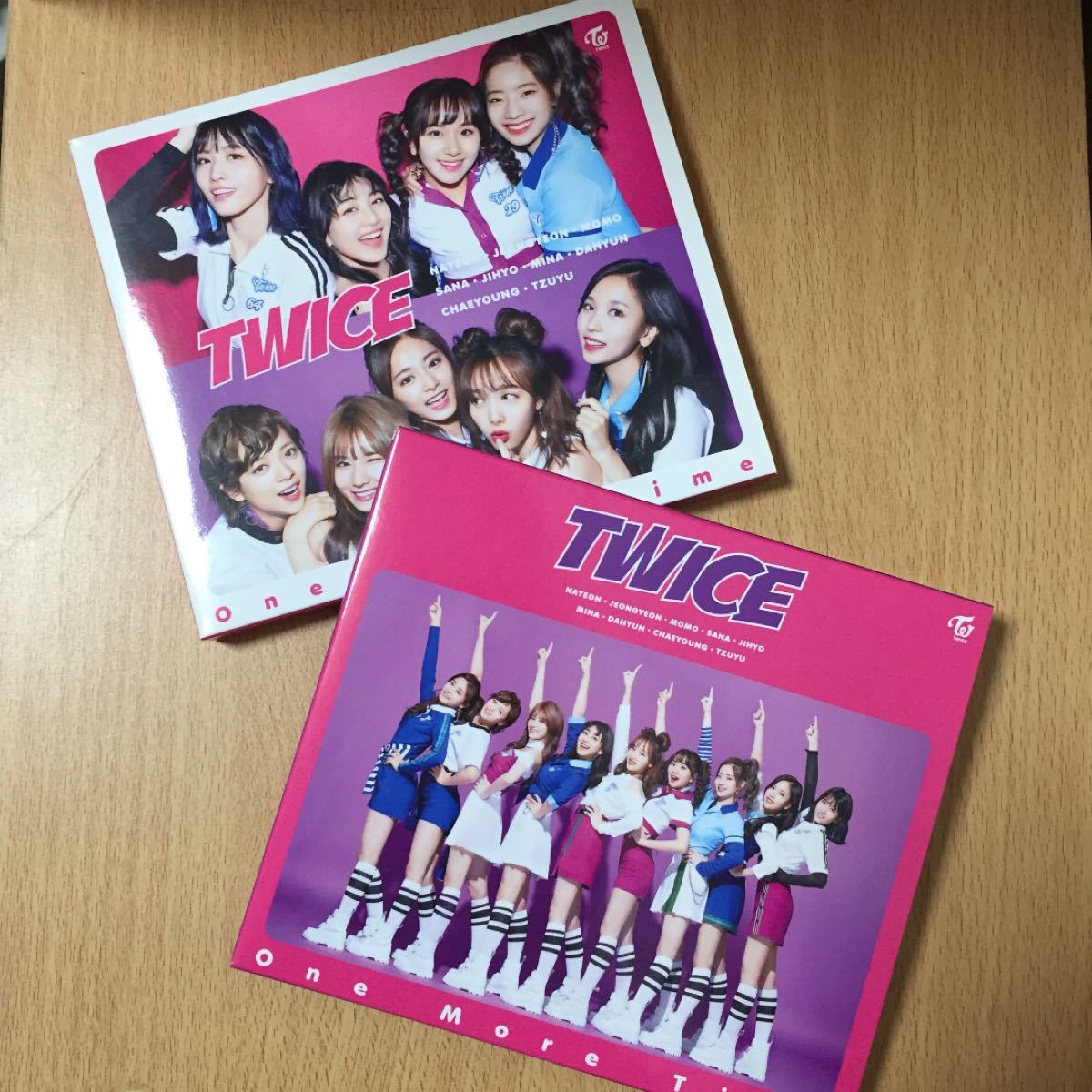 Paypayフリマ One More Time ジャケちがいcd 2種 Twice トゥワイス Paypayフリマ One More Time ジャケちがいcd 2種 Twice トゥワイス