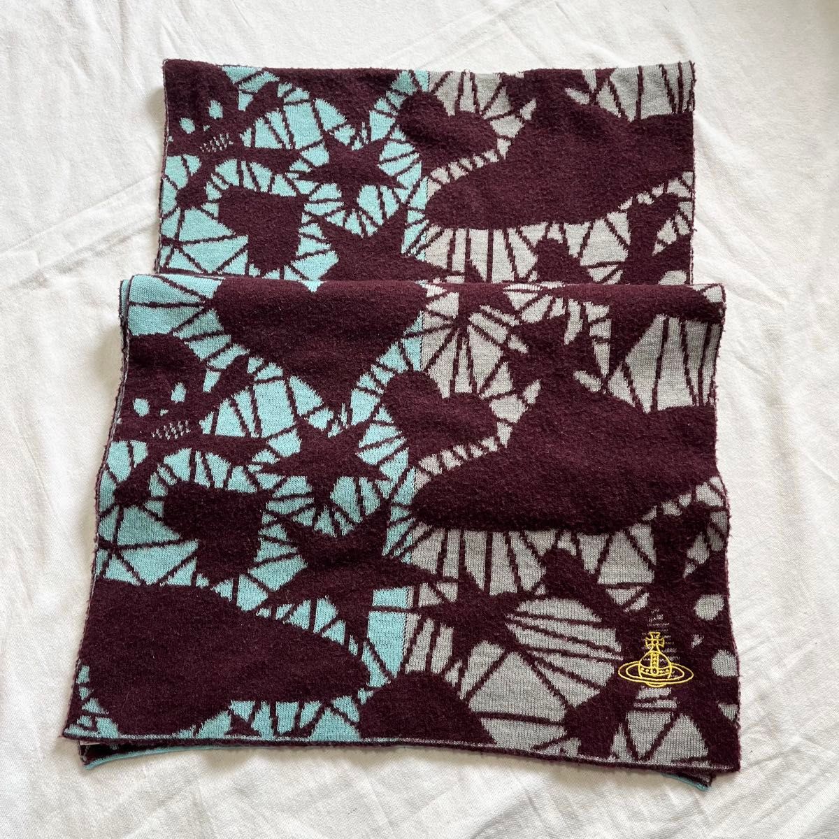 ヴィヴィアン ウエスト ウッド マフラー オーブ 刺繍 ドクロ ヴィヴィアン ウエスト ウッド マフラー オーブ 刺繍 ドクロ