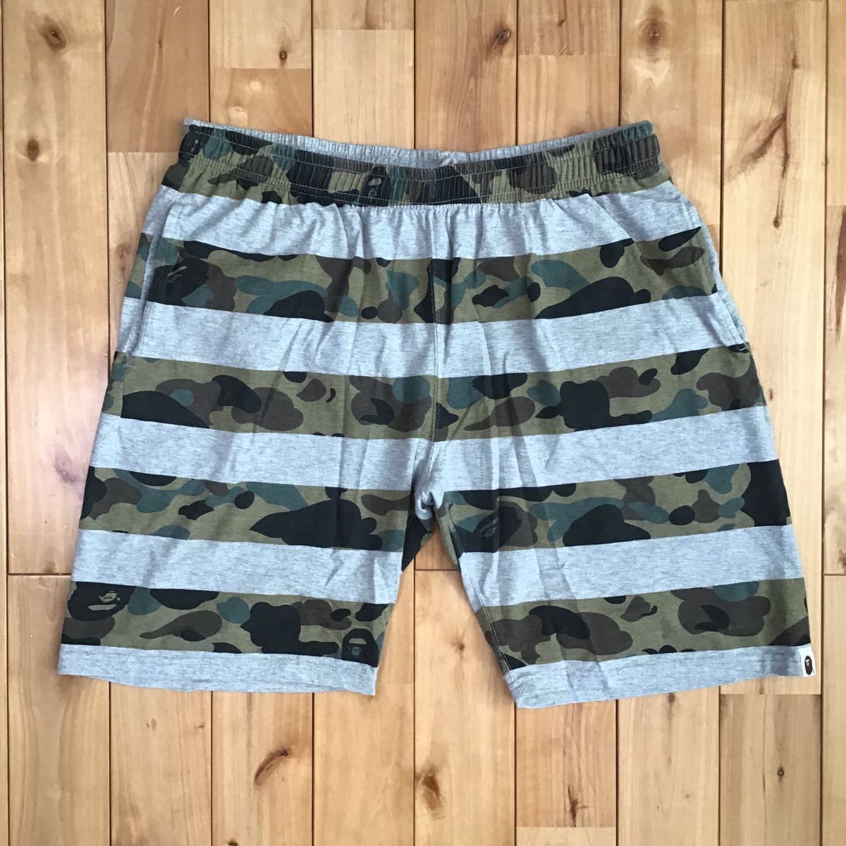 1st camo ボーダー スウェット ハーフパンツ Lサイズ a bathing ape bape エイプ ベイプ アベイシングエイプ ショーツ shorts pants 迷彩_画像1