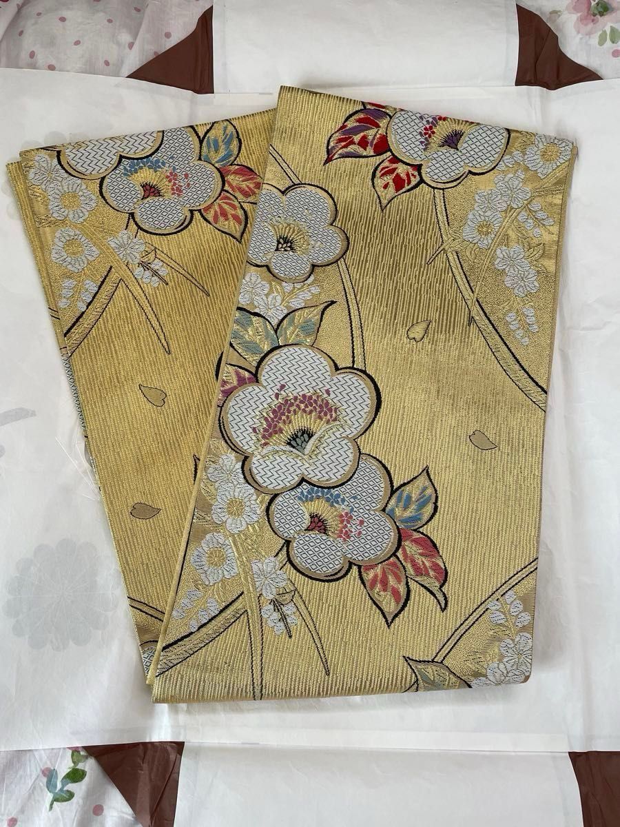 振り袖 セット お買い得 金彩加工 刺繍入り 成人式 255 正絹 ラメ入りふんわり可愛いらしい刺繍と金彩加工の豪華な古典