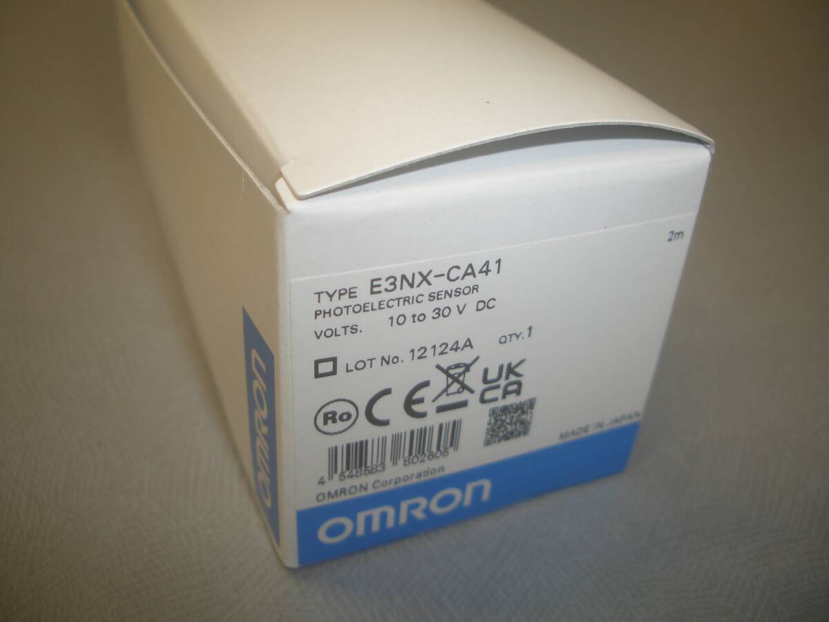 新品 オムロン カラーファィバーセンサ アンプ E3NX-CA41+ 新品 オムロン カラーファィバーセンサ アンプ E3NX-CA41+