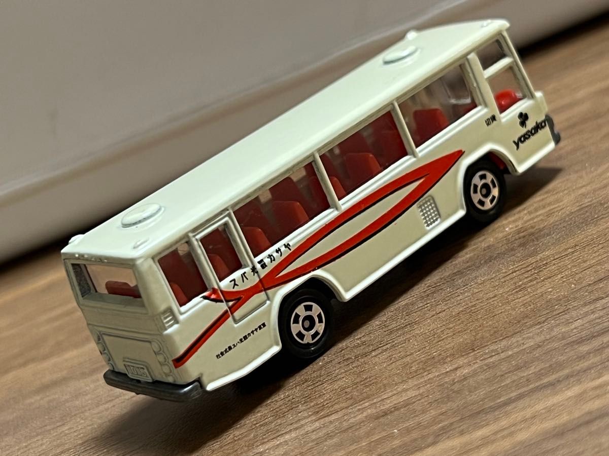 当時物 トミカ 東京ヤサカ観光バス 日野 41 レインボー 当時物 トミカ 東京ヤサカ観光バス 日野 41 レインボー