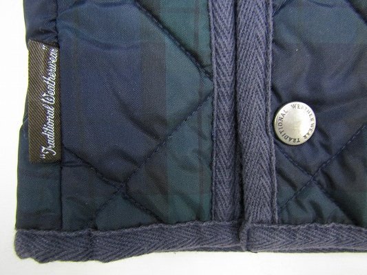 i1601: with defect * traditional weather wear / quilting jacket 34/SM coat green navy blue tartan check / lady's 