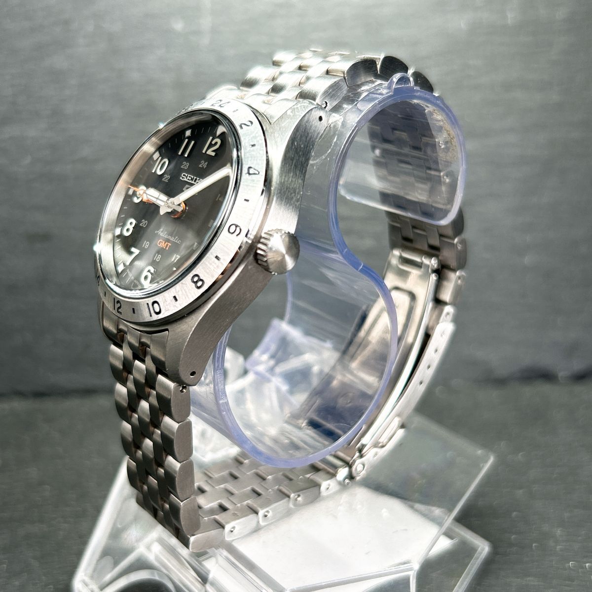超美品 SEIKO セイコー 5スポーツ SBSC011 GMT機能 腕時計 自動 超美品 SEIKO セイコー 5スポーツ SBSC011 GMT機能 腕時計 自動