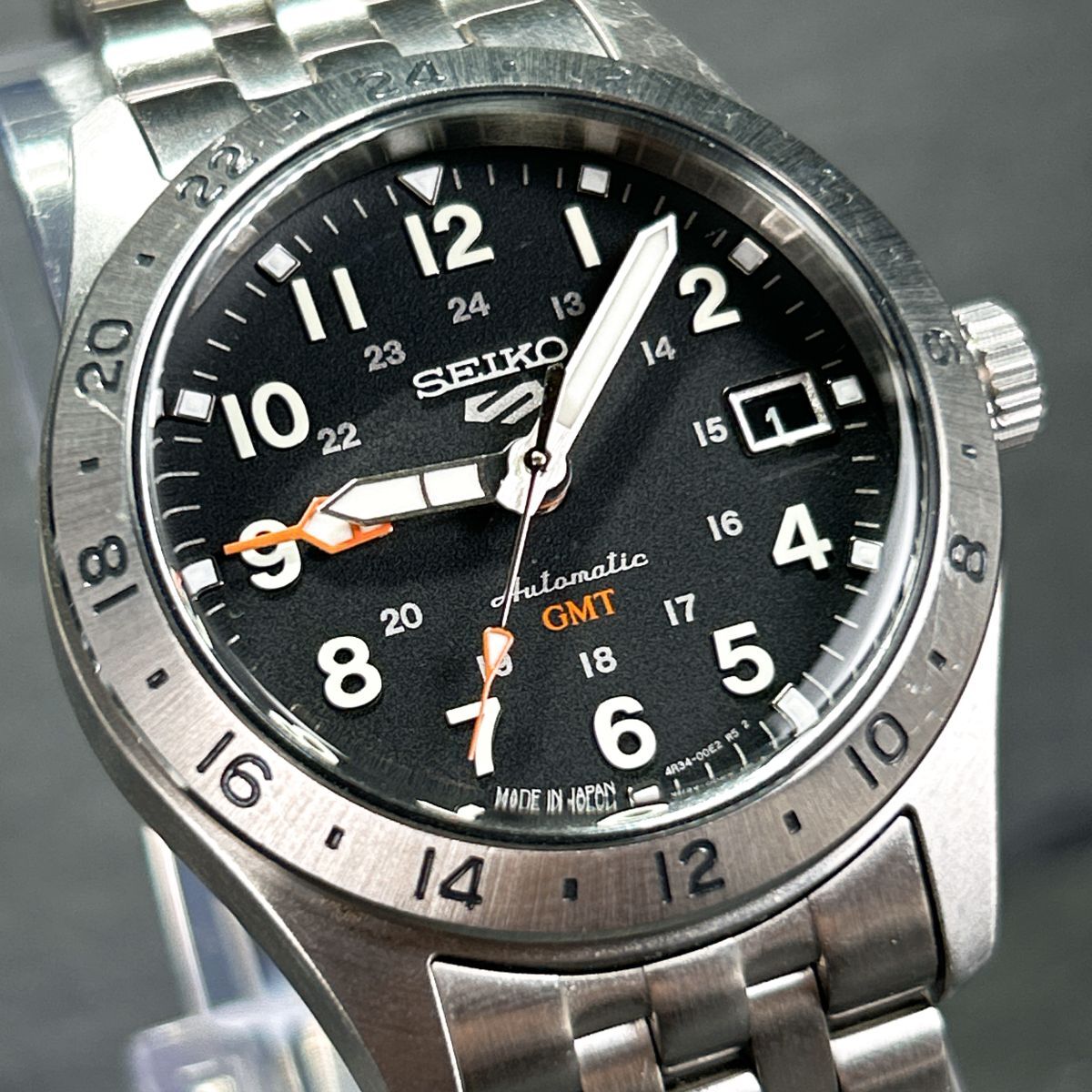 超美品 SEIKO セイコー 5スポーツ SBSC011 GMT機能 腕時計 自動 超美品 SEIKO セイコー 5スポーツ SBSC011 GMT機能 腕時計 自動