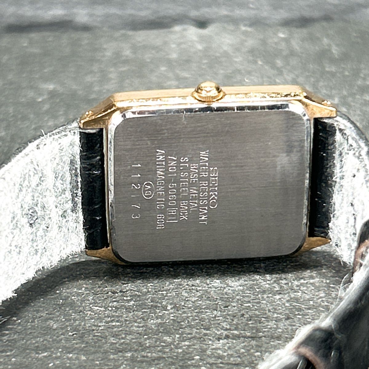 SEIKO セイコー 7N01-5060 腕時計 クオーツ アナログ ゴールド SEIKO セイコー 7N01-5060 腕時計 クオーツ アナログ ゴールド