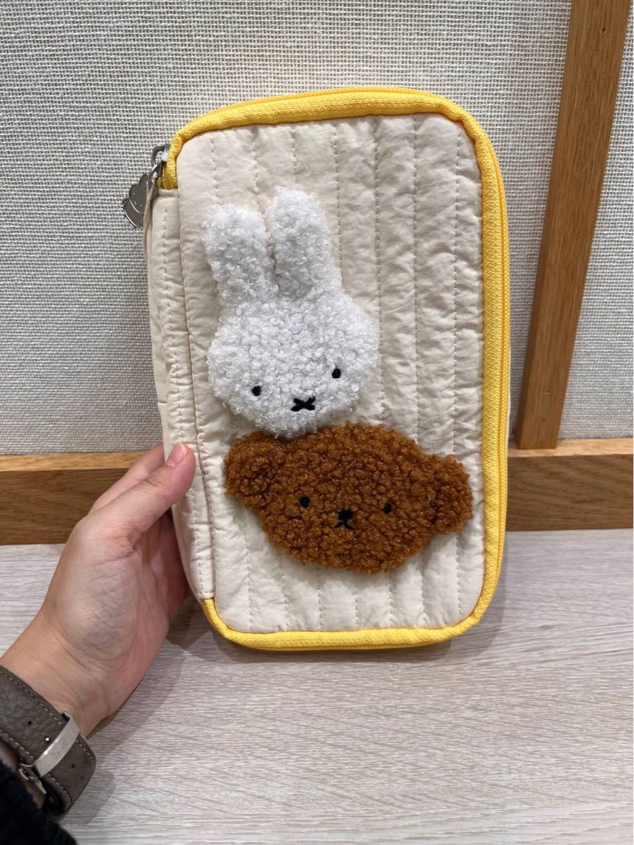 Dick Bruna × studio CLIP 2024キルトマルチポーチ〈Dick Bruna Dick Bruna × studio CLIP 2024キルトマルチポーチ〈Dick Bruna