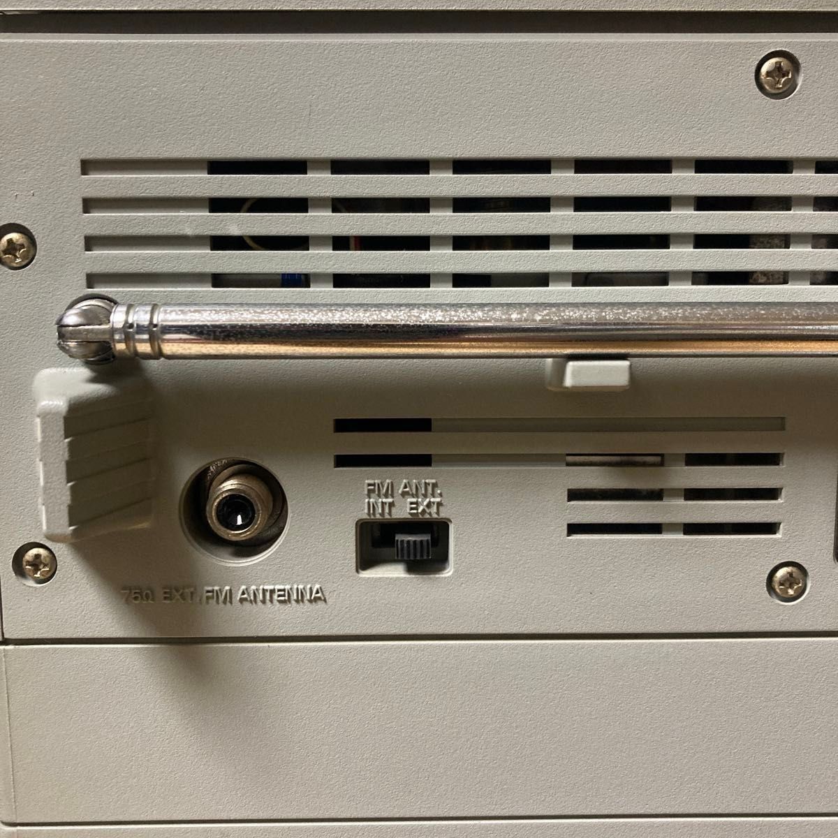 BOSE AW-1D CDラジカセ Acoustic Wave MUSIC System 中古品 BOSE AW-1D CDラジカセ Acoustic Wave MUSIC System 中古品