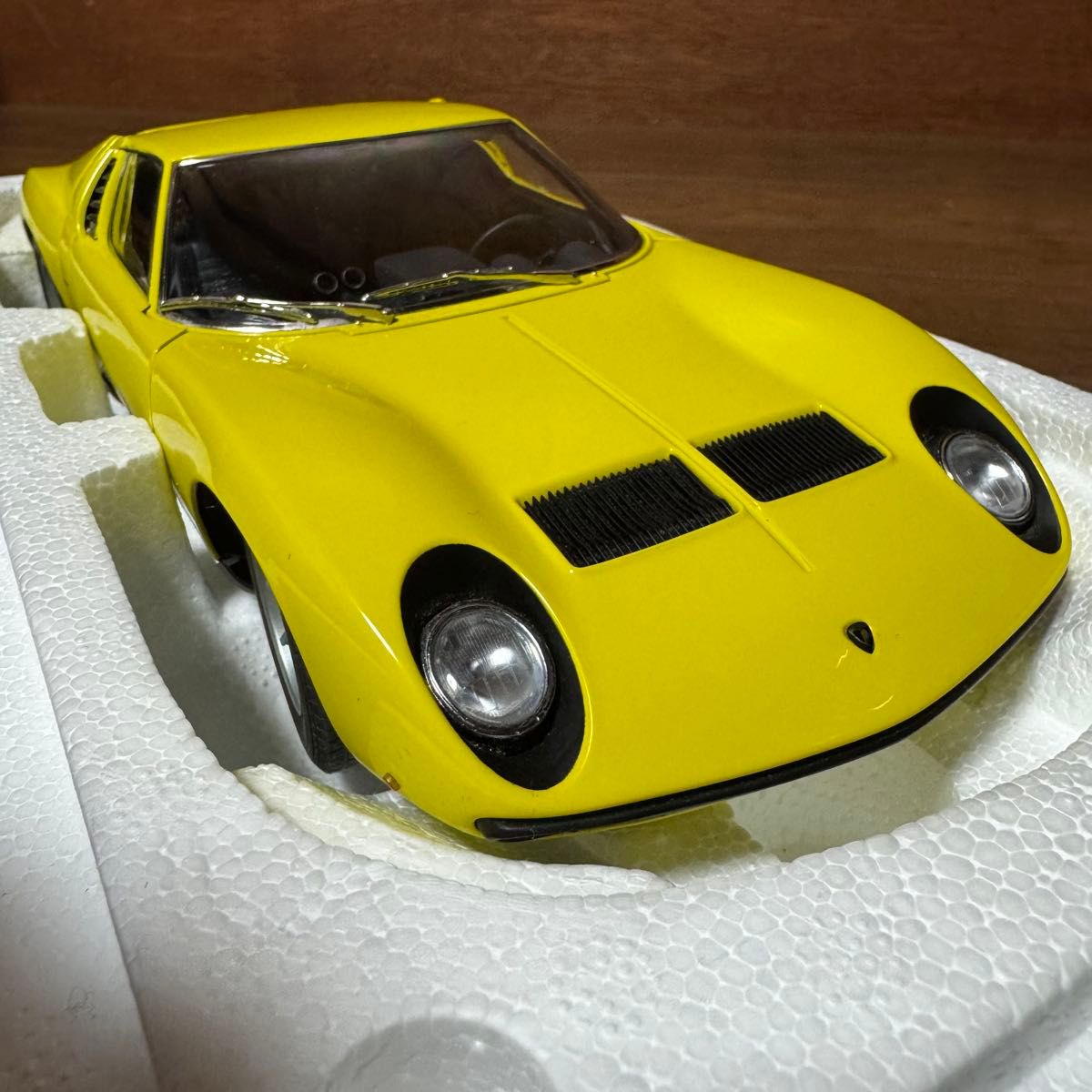 激レア 絶版未展示品 オートアート 1/18 ランボルギーニ ミウラ 激レア 絶版未展示品 オートアート 1/18 ランボルギーニ ミウラ