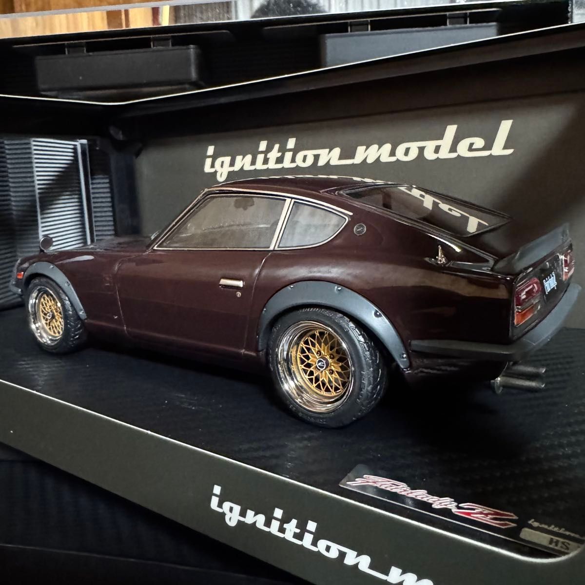 新品未展示品 イグニッションモデル 1/18 日産フェアレディ240ZG 新品未展示品 イグニッションモデル 1/18 日産フェアレディ240ZG
