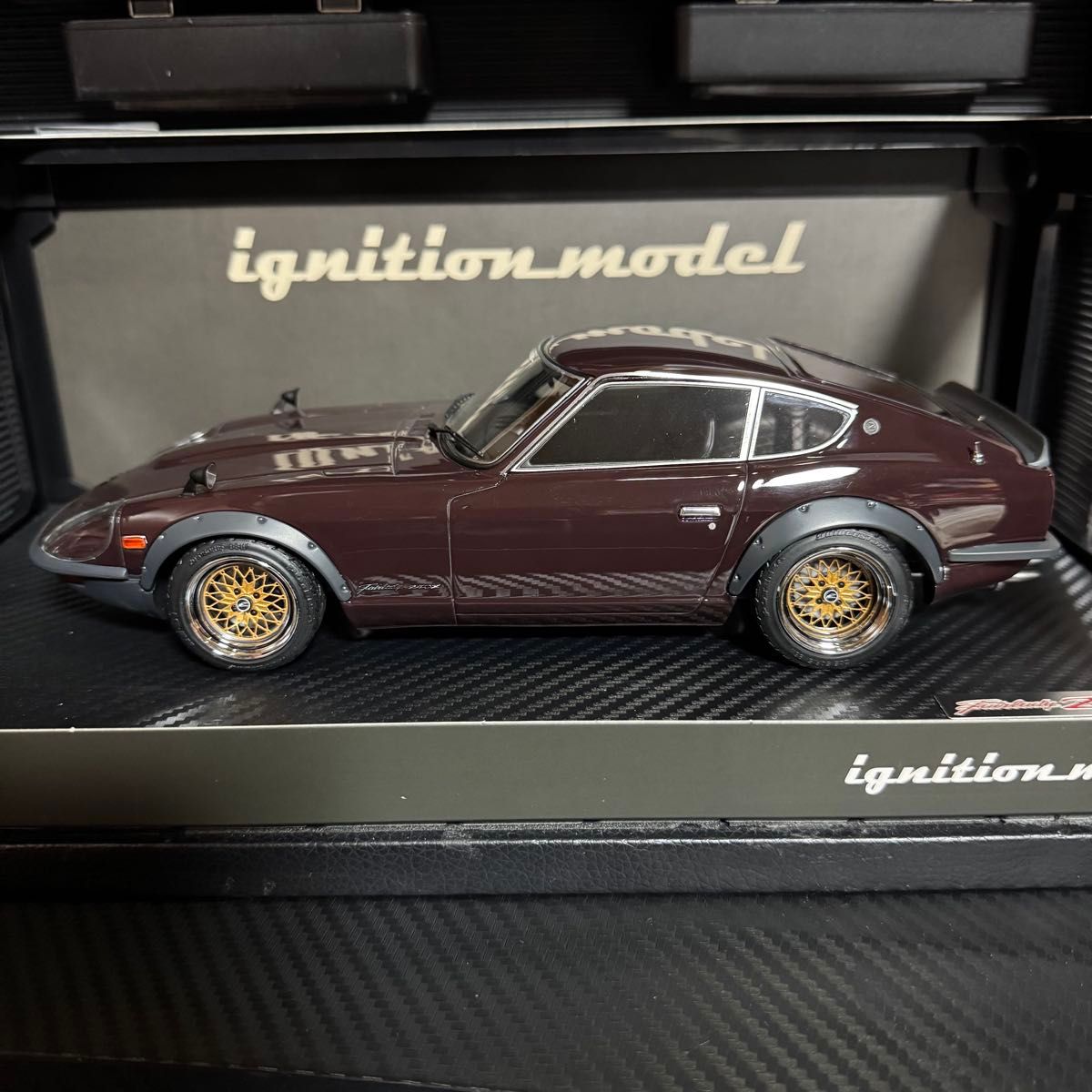 新品未展示品 イグニッションモデル 1/18 日産フェアレディ240ZG 新品未展示品 イグニッションモデル 1/18 日産フェアレディ240ZG