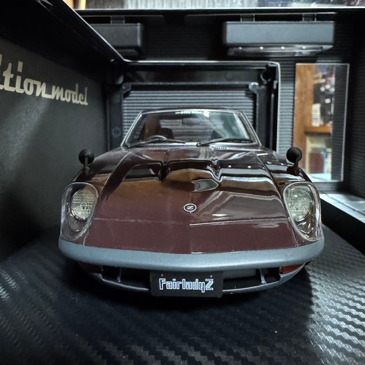 新品未展示品 イグニッションモデル 1/18 日産フェアレディ240ZG 新品未展示品 イグニッションモデル 1/18 日産フェアレディ240ZG