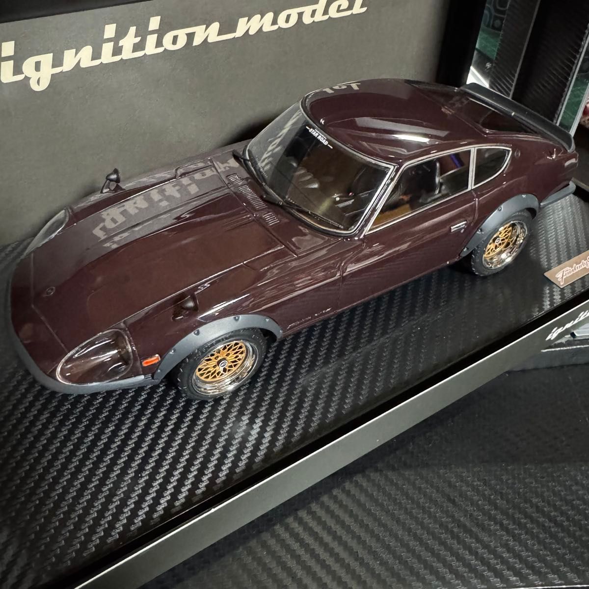 新品未展示品 イグニッションモデル 1/18 日産フェアレディ240ZG 新品未展示品 イグニッションモデル 1/18 日産フェアレディ240ZG