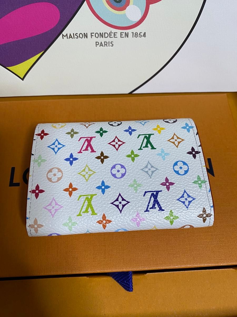ルイヴィトン LVXTM ポルトモネロザリ マルチカラー村上隆コラボ ルイヴィトン LVXTM ポルトモネロザリ マルチカラー村上隆コラボ