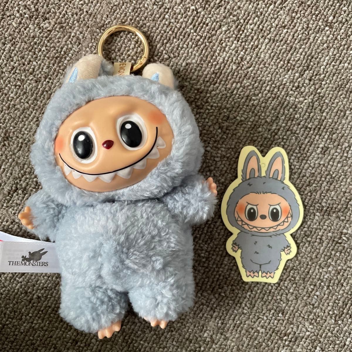 ラブブ labubu キーホルダー 箱畳んで同封 送料無料 ぬいぐるみ ラブブ labubu キーホルダー 箱畳んで同封 送料無料 ぬいぐるみ