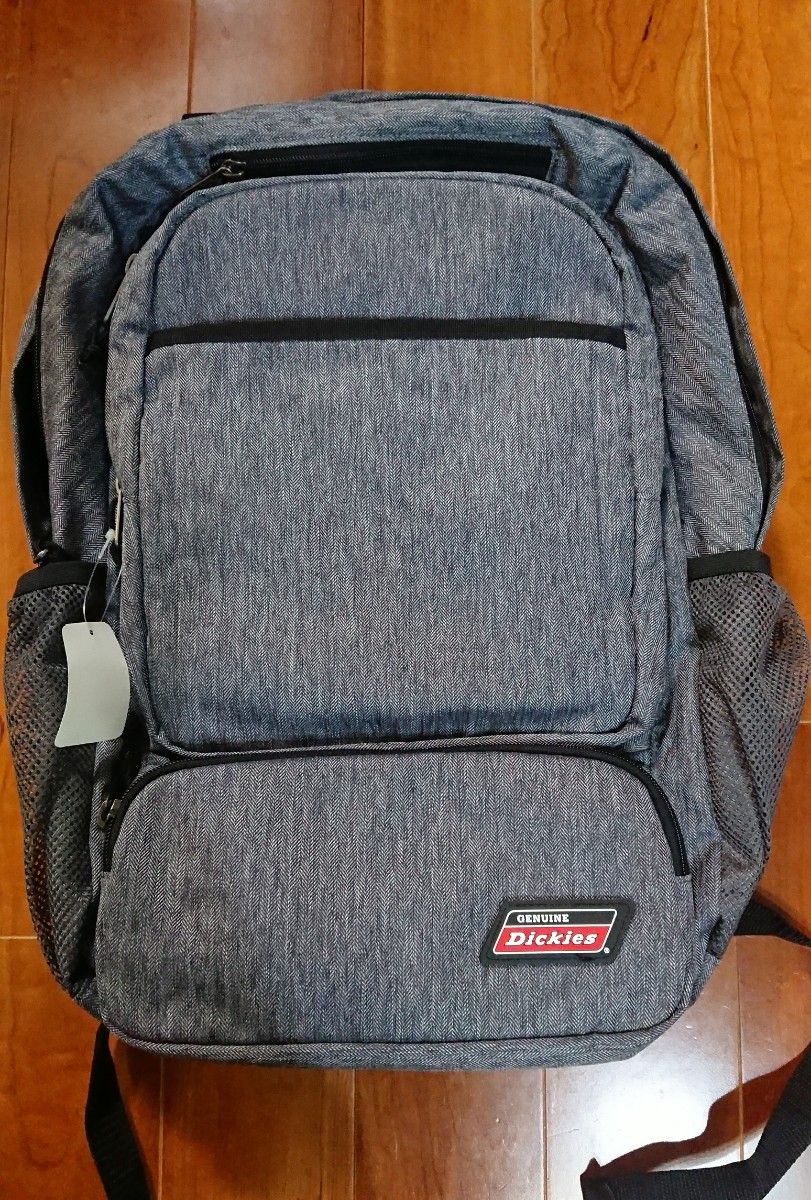 未使用★Dickies リュック 30L 大容量 10ポケット バックパック グレー