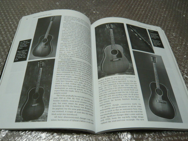  иностранная книга * Gibson Flat верх * акустическая гитара [ фотоальбом ]* оригинал первая версия книга@* бесплатная доставка 