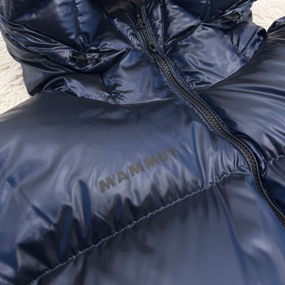 超希少2XL】マムート アイシグロー インサレーション ダウン 超希少2XL】マムート アイシグロー インサレーション ダウン