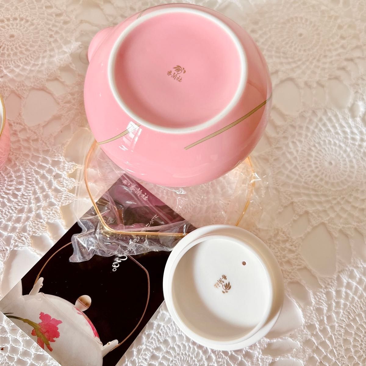291/未使用 香蘭社 シクラメン ピンク 茶器揃 急須 湯呑み 茶器 291/未使用 香蘭社 シクラメン ピンク 茶器揃 急須 湯呑み 茶器