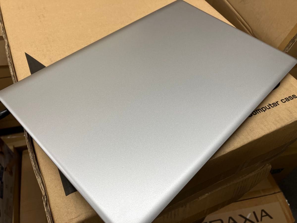 14 1インチ FULLHD IPS液晶搭載 薄型軽量大画面ノートPC R 14 1インチ FULLHD IPS液晶搭載 薄型軽量大画面ノートPC R