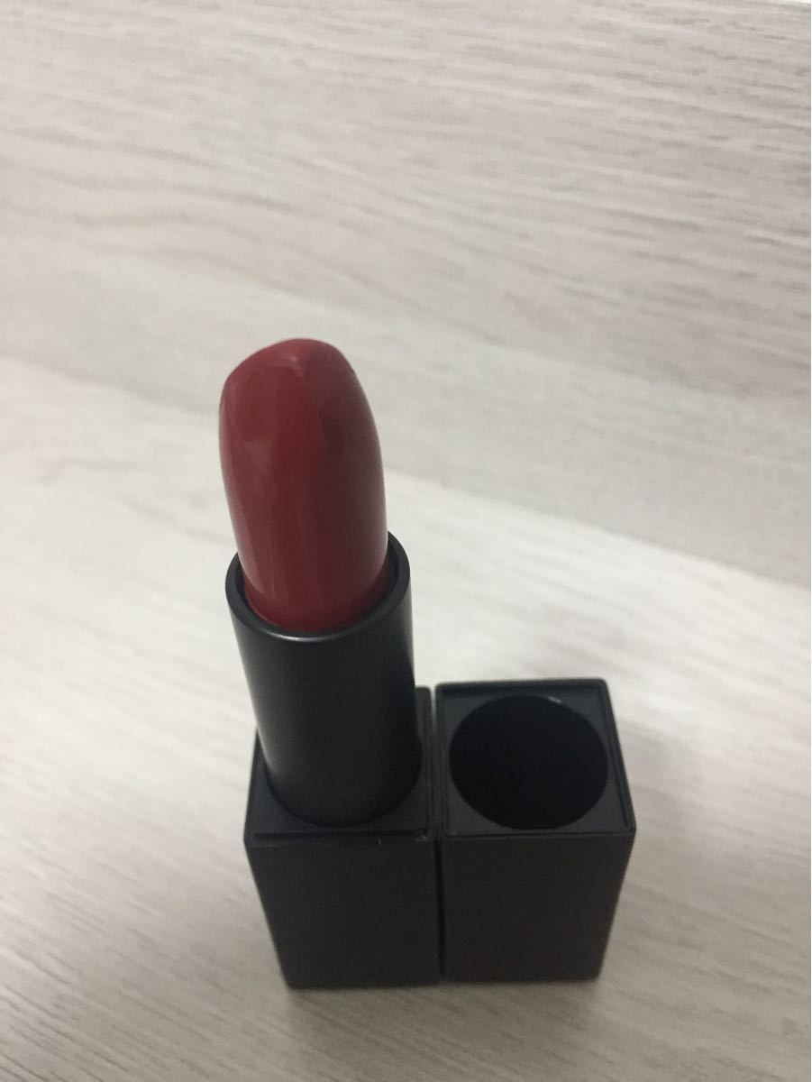 NARS オーデイシャスリップスティック