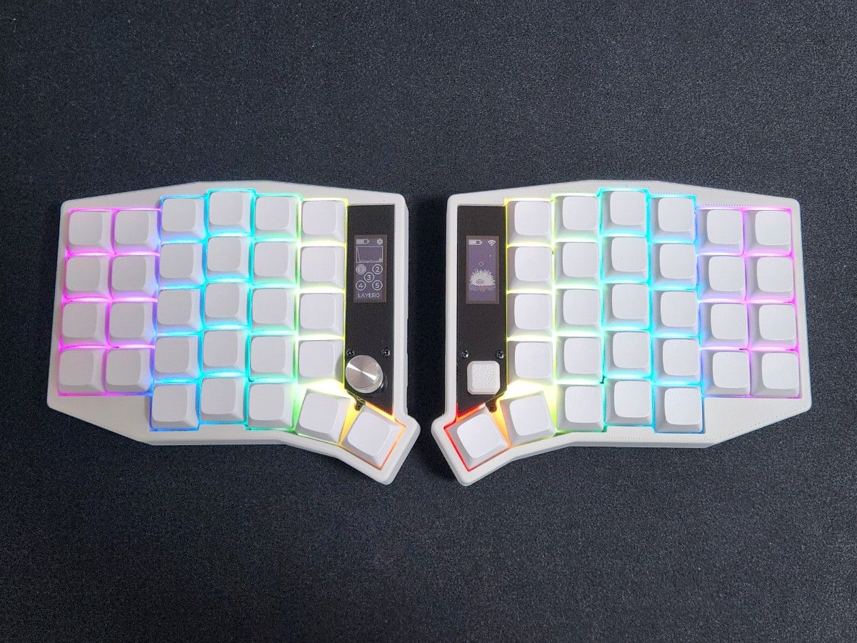 Sofle 完成品 無線(Bluetooth) 自作キーボード 左右分割 RGB Sofle 完成品 無線(Bluetooth) 自作キーボード 左右分割 RGB