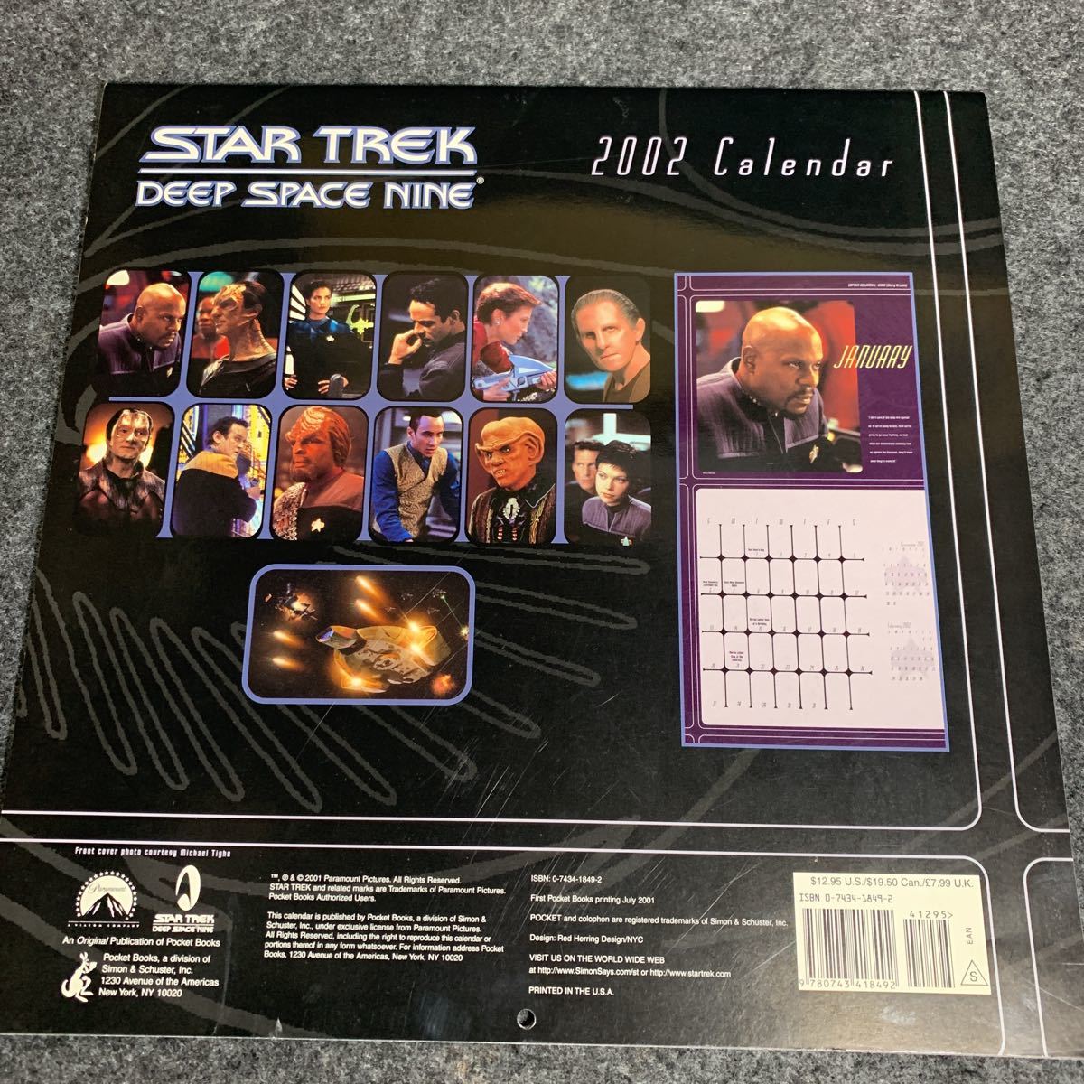 R0289 STAR TREK Star Trek 2002 calendar DEEP SPACE NINE U.S.A