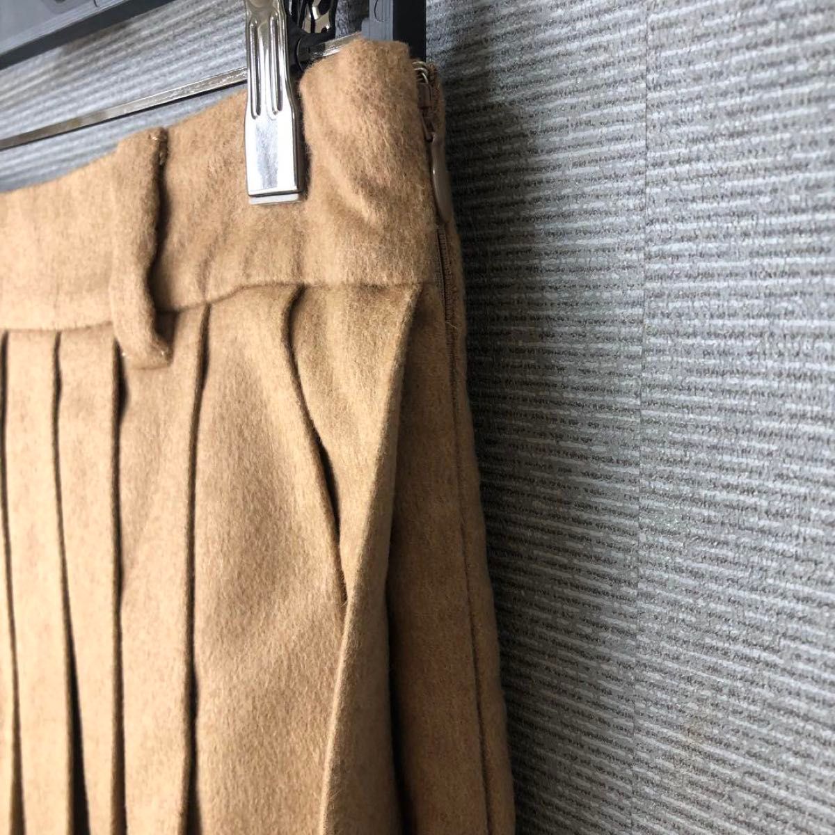 MIU MIU fully-pleated skirt 36 ベージュ 2023SS|Yahoo!フリマ MIU MIU fully-pleated skirt 36 ベージュ 2023SS|Yahoo!フリマ