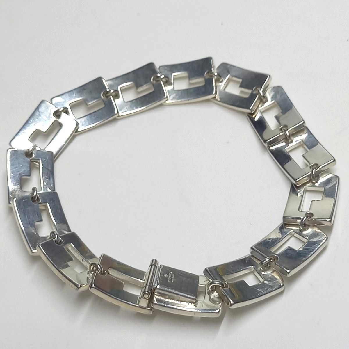 OLD GUCCI グッチ / G Shaped Bracelet : ジー・シェイプ OLD GUCCI グッチ / G Shaped Bracelet : ジー・シェイプ
