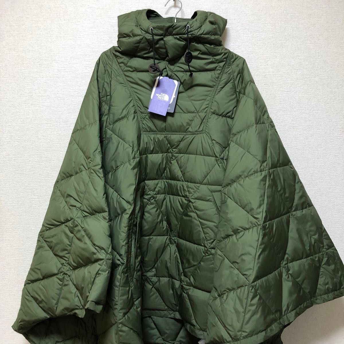 L 新品タグ付 ノースフェイス パープルレーベル ダウンポンチョ L 新品タグ付 ノースフェイス パープルレーベル ダウンポンチョ