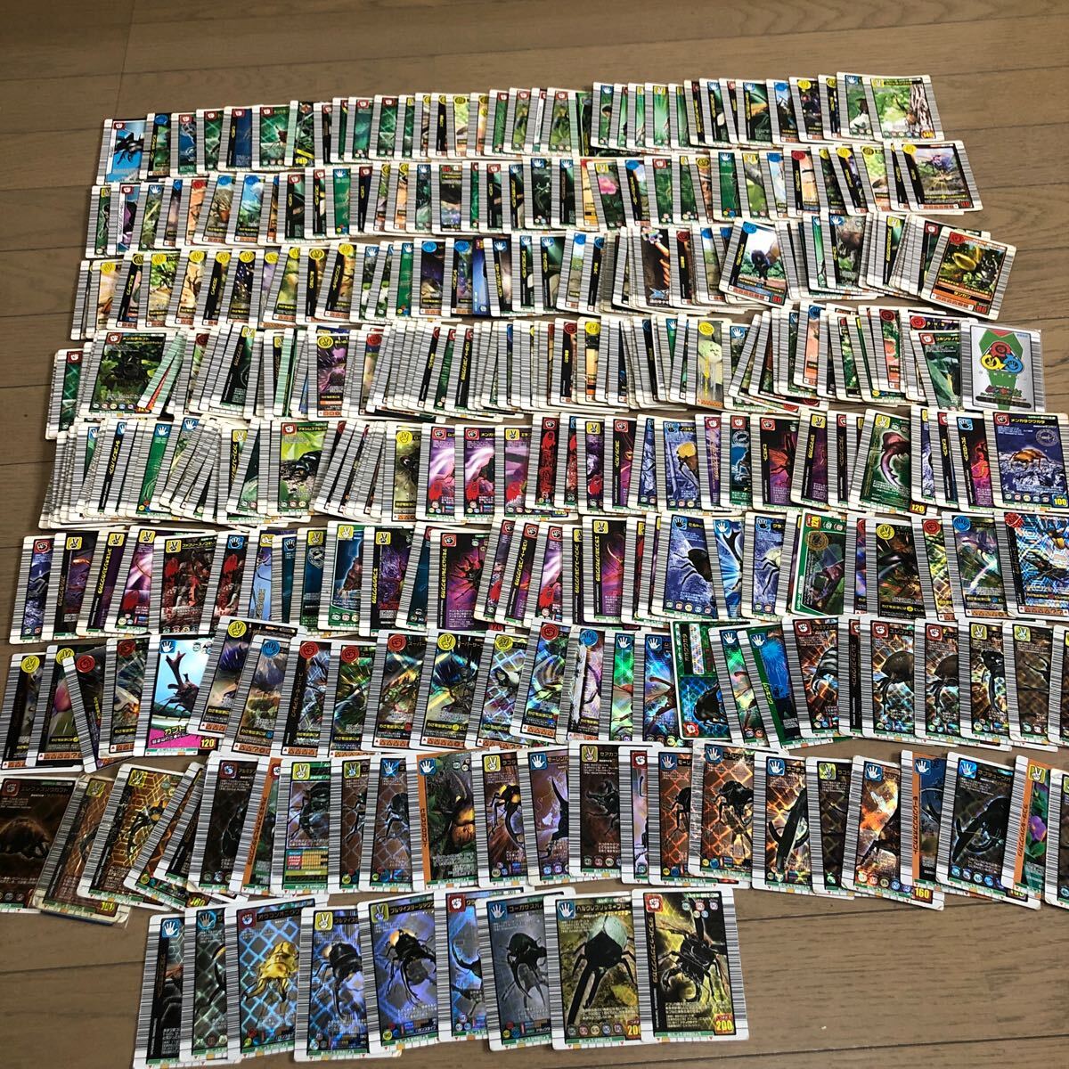 甲虫王者ムシキングカード まとめ売り 銅 銀 金 カード 大量 甲虫王者ムシキングカード まとめ売り 銅 銀 金 カード 大量