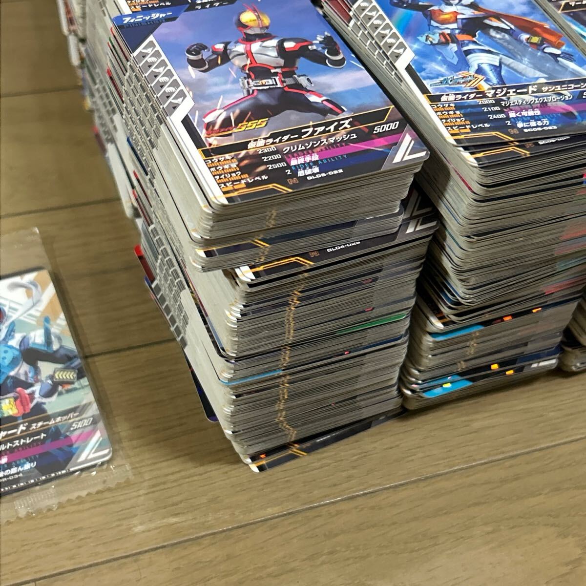 ガンバレジェンズ まとめ売り 4600枚以上 N Rのみ ガンバレジェンズ まとめ売り 4600枚以上 N Rのみ|Yahoo!フリマ