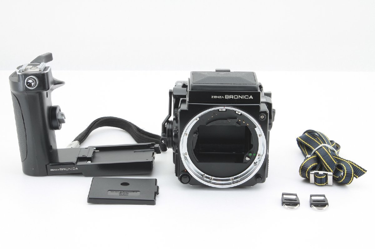 ブロニカ BRONICA ETR Si ボディ + 120 フィルムバック, スピードグリップE ブロニカ