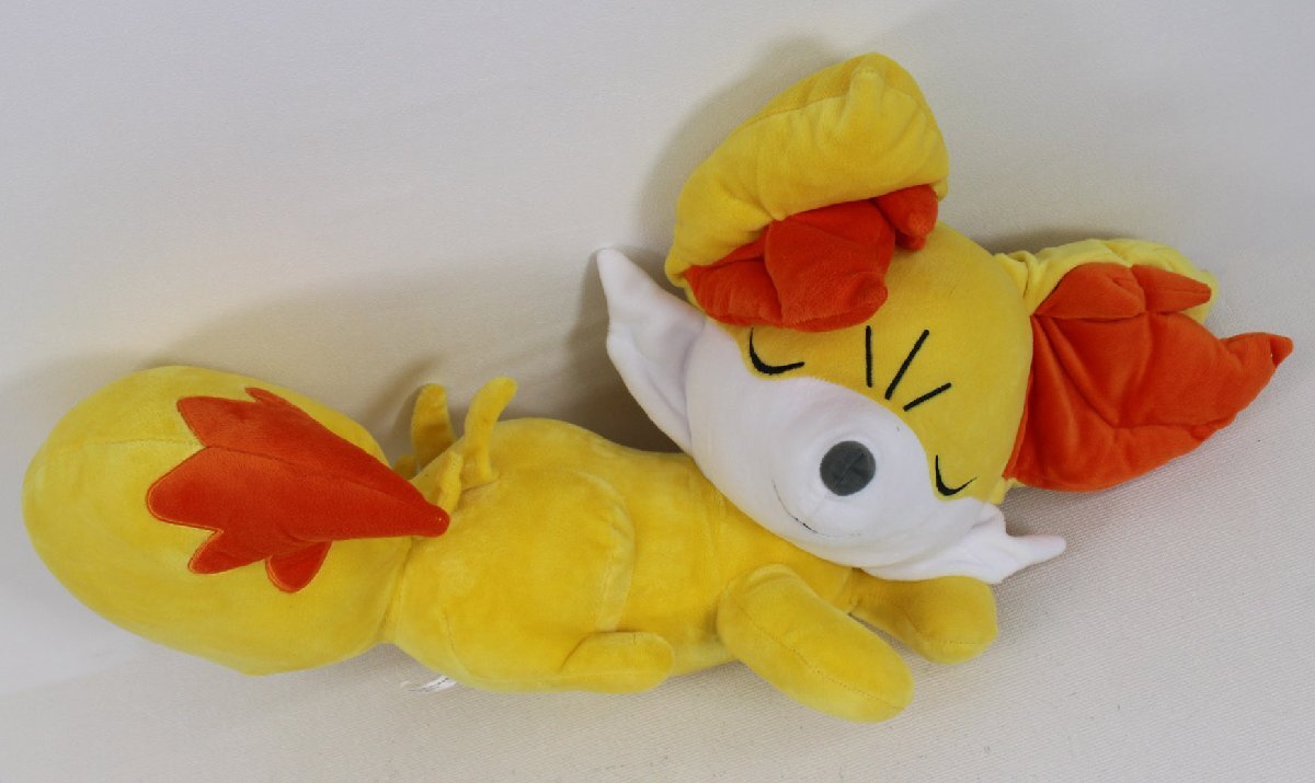 □現状品□ ポケモンセンター フォッコ 初夢 ぬいぐるみ 等身大 □現状品□ ポケモンセンター フォッコ 初夢 ぬいぐるみ 等身大