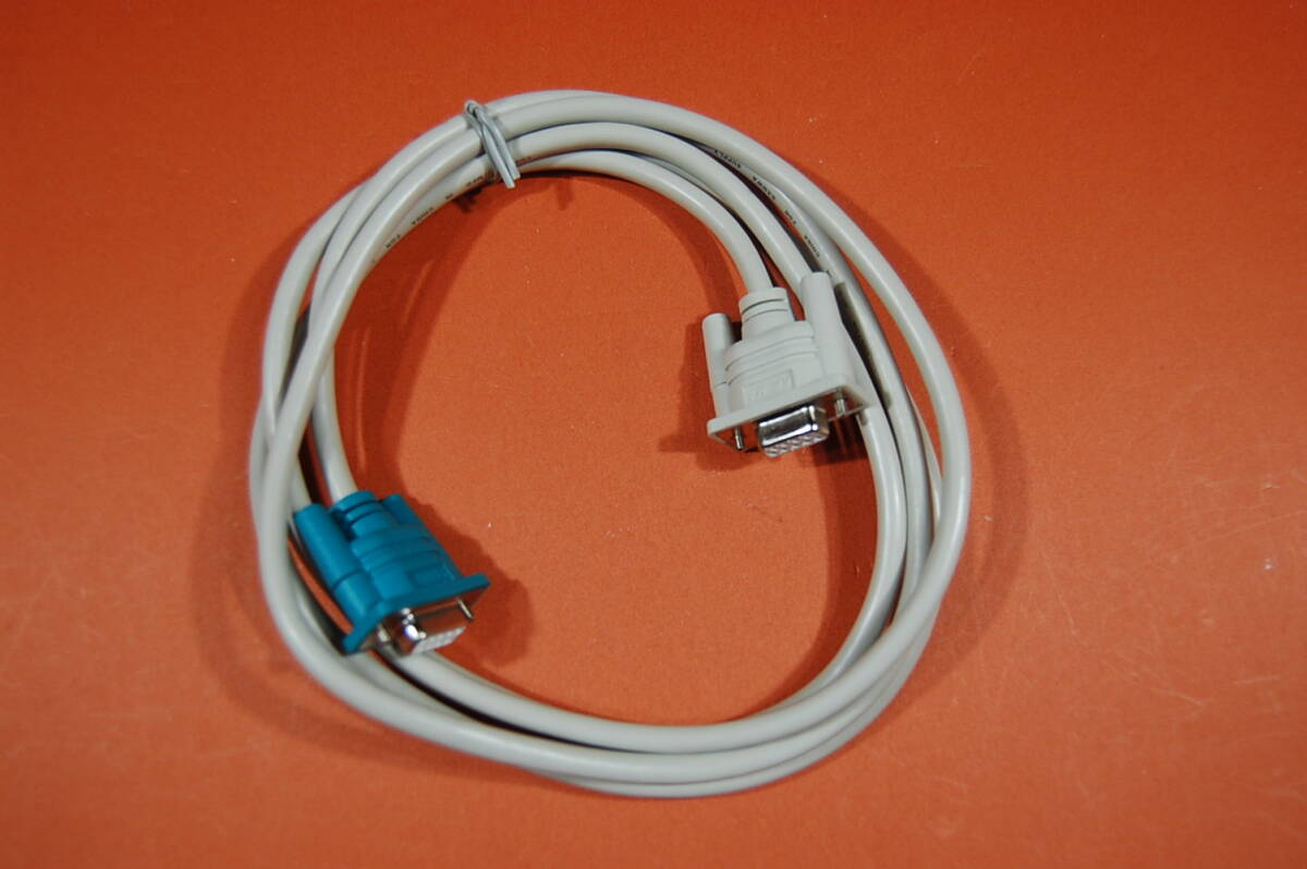 サンワサプライ KR-M2？ RS-232C(ストレート全結）ケーブル 約2m 動作未確認 現(xiàn)狀渡し ジャンク扱いにて　T-145 