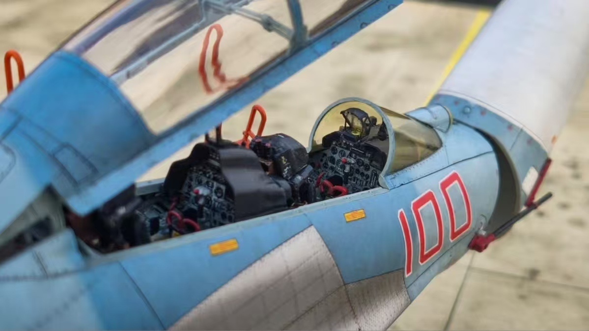 1/48 Россия ВВС SU-27ub сборка покрашен конечный продукт 